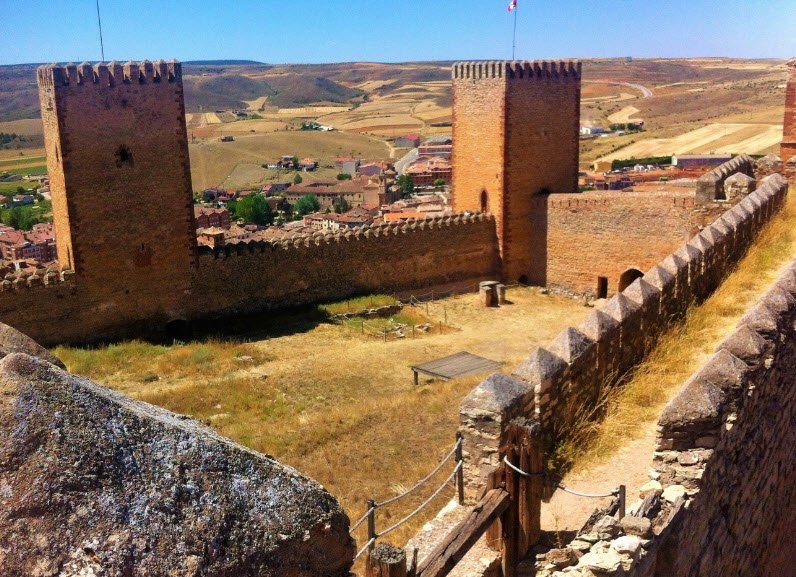 Tower of Aragón, Spain